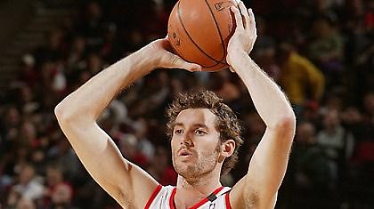 Τα «ρέστα» της για Ρούντι Φερνάντεθ!