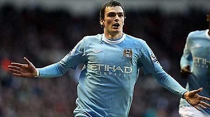 Άνταμ Τζόνσον… η απάντηση στον Ράιαν Γκιγκς