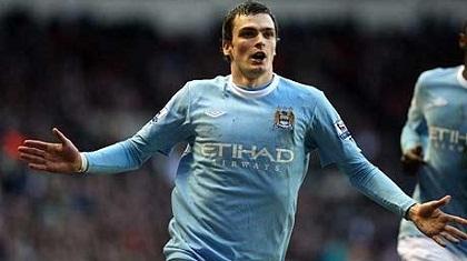 Άνταμ Τζόνσον… η απάντηση στον Ράιαν Γκιγκς