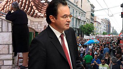 40 δισ. ευρώ φέτος από τα νοικοκυριά!