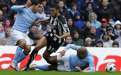 Άλλοι τον τιμωρούν και άλλοι τον επιβραβεύουν!