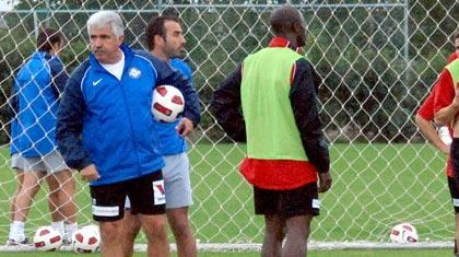 Συνεχίζουν την αποθεραπεία τους τρεις