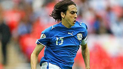 Νοκ άουτ ο Μπεναγιούν!