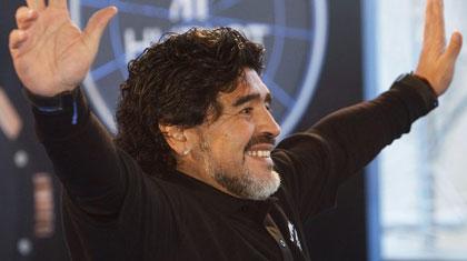 Μαραντόνα: «Το Νομπέλ Ειρήνης στις “Γιαγιάδες της Πλατείας Μαΐου”»