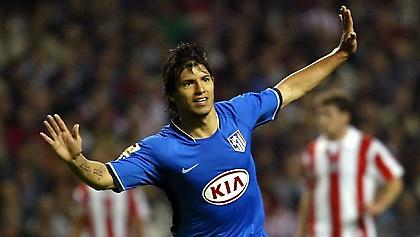 Για πάντα «ροχιμπλάνκο» ο Αγκουέρο