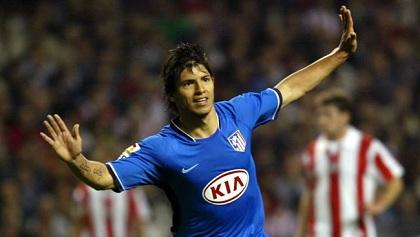 Για πάντα «ροχιμπλάνκο» ο Αγκουέρο