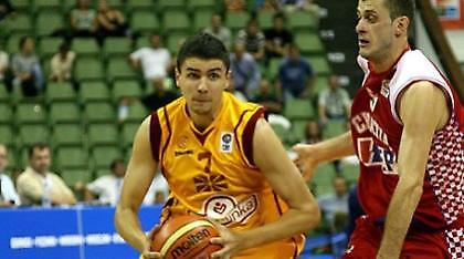 Κοντά σε Στεφάνοφ ο Ηλυσιακός