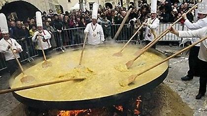 Στην Τουρκία η μεγαλύτερη ομελέτα του κόσμου!