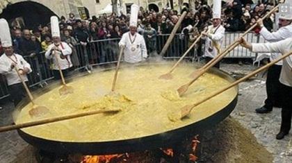 Στην Τουρκία η μεγαλύτερη ομελέτα του κόσμου!