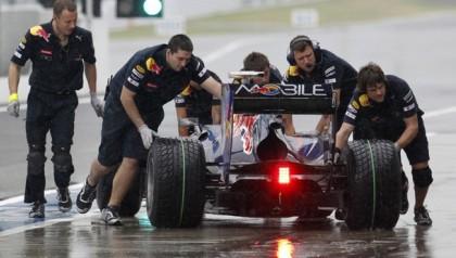 Κατατακτήριες πριν τον αγώνα στη Σουζούκα!