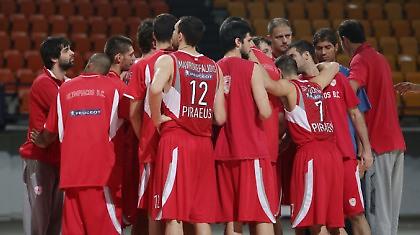 Δεν σταματάει πουθενά το ερυθρόλευκο «τρένο»!