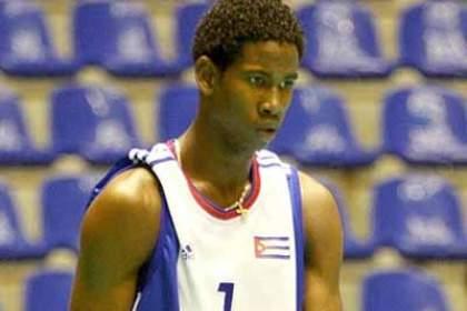 Γράφει ιστορία ο Λεόν, δεν έφτανε ο Μίλκοβιτς