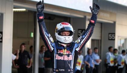 Ανέτειλε ο Φέτελ!