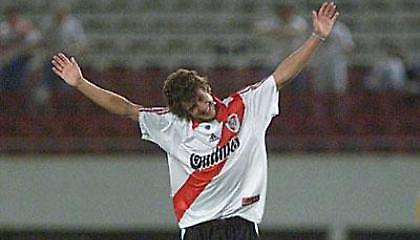 Διπλό «μπαμ» ετοιμάζει η Ρίβερ Πλέιτ