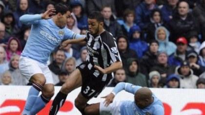 «Σέρνουν» στα δικαστήρια τον Ντε Γιονγκ