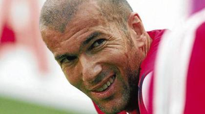 Μουρίνιο: «Θέλω δίπλα μου τον Ζιντάν»