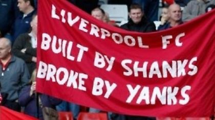 Ήττα για Τζιλέτ-Χικς, χαμόγελα στη Λίβερπουλ