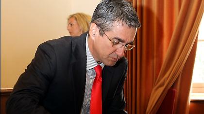 Και οι άρρωστοι τι θα κάνουν;