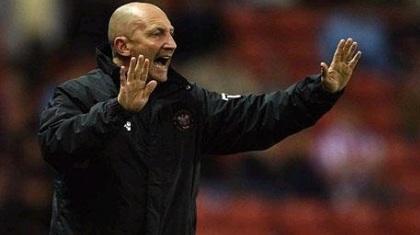 «Καμπάνα» στον Χόλογουεϊ