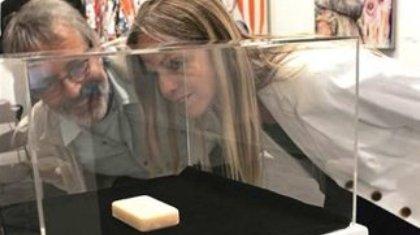 Σαπούνι από το λίπος του Μπερλουσκόνι!