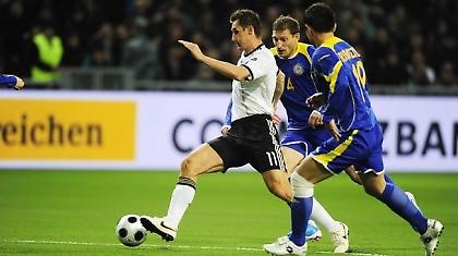 Με το… ενάμιση πόδι στο EURO 2012