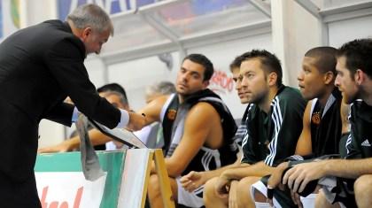 Ομπράντοβιτς: «Συγχαρητήρια στους παίκτες μου»