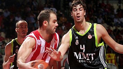 Τόμιτς: «Η άμυνα του Ολυμπιακού έφερε τη νίκη»