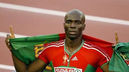 Συνεχίζει ο Ομπικβέλου