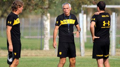 Ετοιμάζει αλλαγές ο Κούπερ