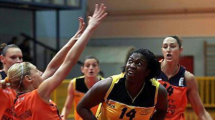 Σαρωτικός ο Αθηναϊκός