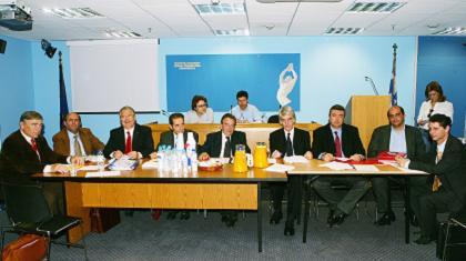 Πήραν όλοι πιστοποιητικό…