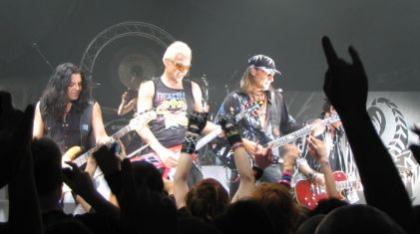 Τζάμπολ των “Scorpions”!