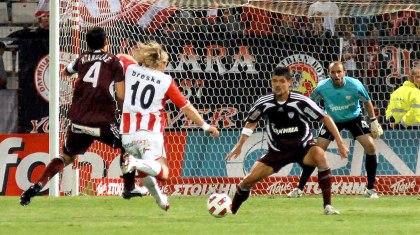 Κάγκελα… παντού!