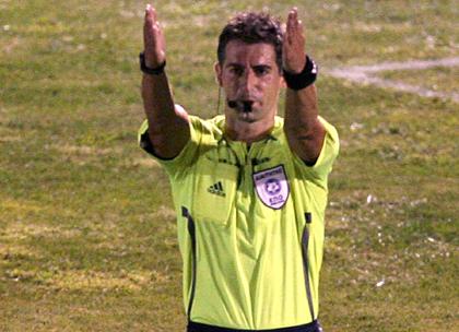 Ένας αστυνομικός του «λαθρομεταναστών» στο ντέρμπι