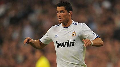 Ρονάλντο... is on fire!