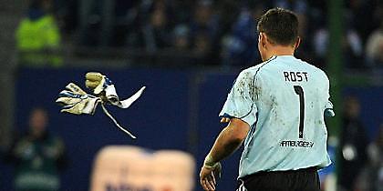 Γλίτωσε τα χειρότερα ο Ροστ