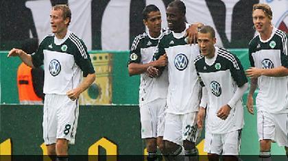 Πρόκριση για «λύκους» και «τράγους»