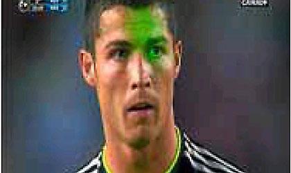 Επίθεση με λέιζερ στον Ρονάλντο! (pics)