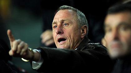 Συνεχίζεται η αντιπαράθεση Κρόιφ-Μουρίνιο