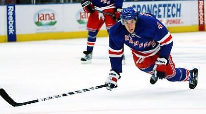 Μπέρδεψε το τέρμα με την κάμερα (video)