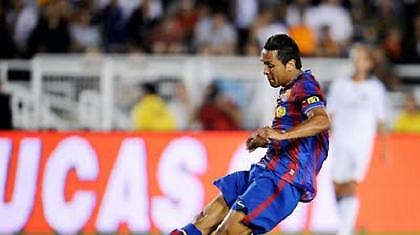 «Νοκ άουτ» ο Γέφρεν