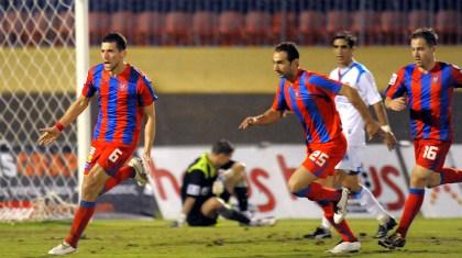 Φυγαδεύτηκαν οι «κυανέρυθροι»!