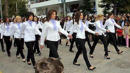 Ολοκληρώθηκαν οι παρελάσεις