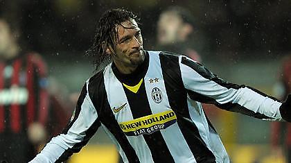 Με Αμάουρι στο ντέρμπι