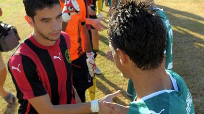 Τα βλέμματα στην Κόρινθο