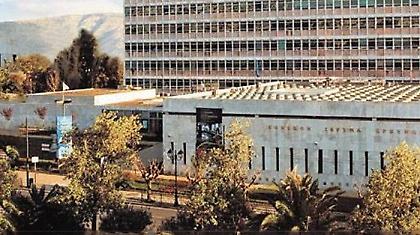 Παγκράτι: Δύο συλλήψεις για ύποπτο δέμα σε στάση λεωφορείου