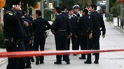 Αντιτρομοκρατική επιχείρηση στο Παγκράτι!