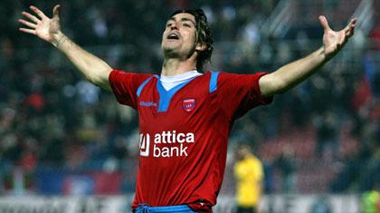 Έτοιμος για τη μάχη με τον αδερφό του ο Ριέρα