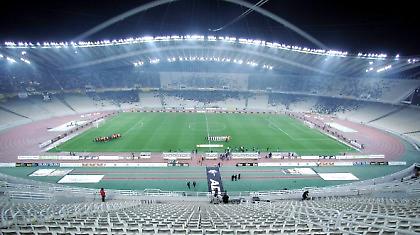 Λάμπουν δια της απουσίας τους