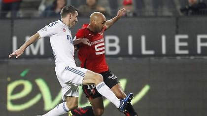 Στάση και για τις δύο